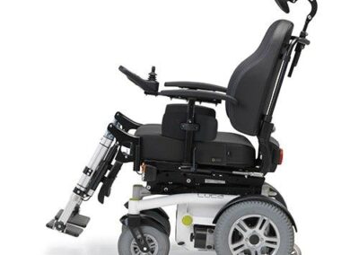 Fauteuil roulant électrique pour personnes en situation de handicap